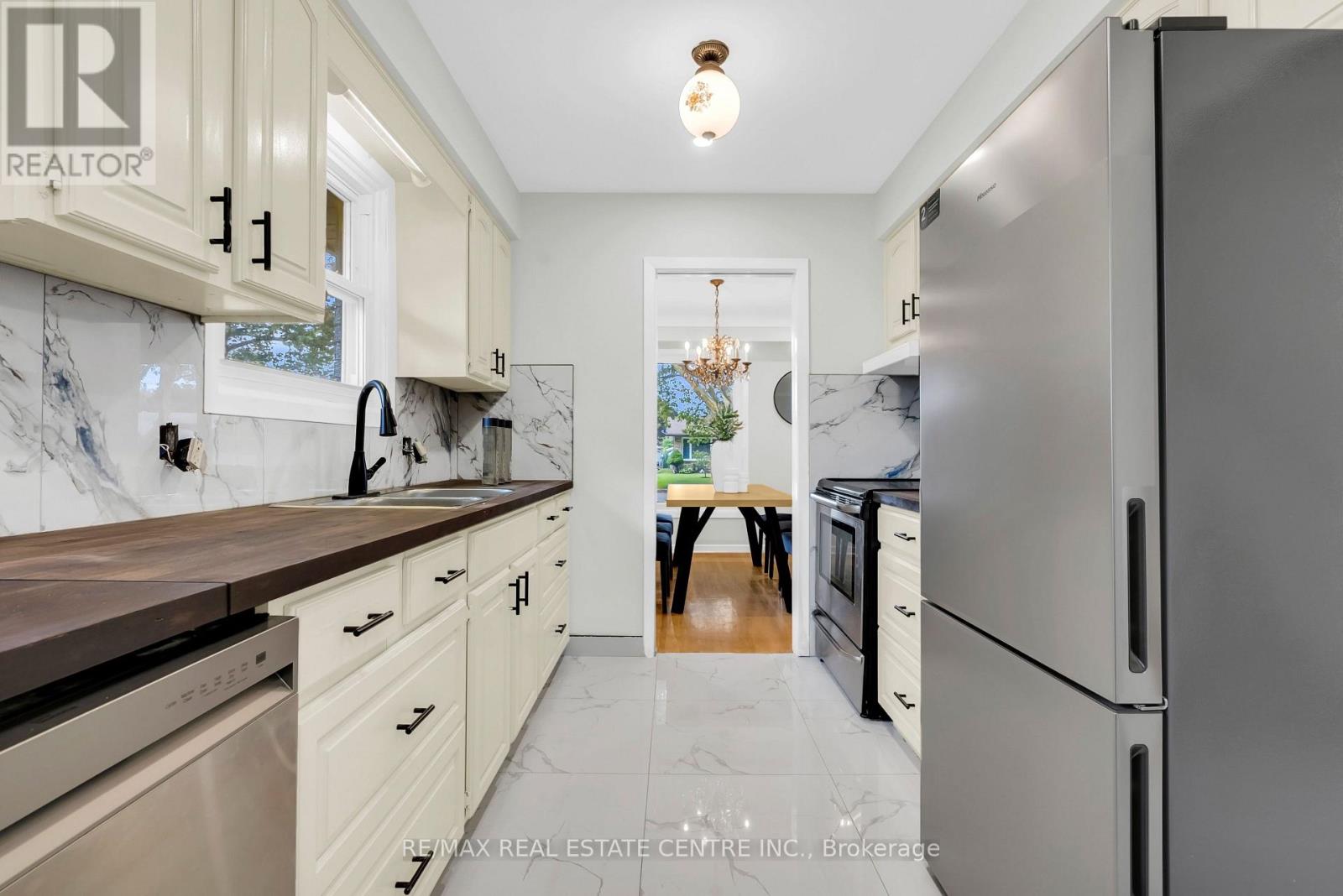 4448 MITCHELL AVENUE - Image 20