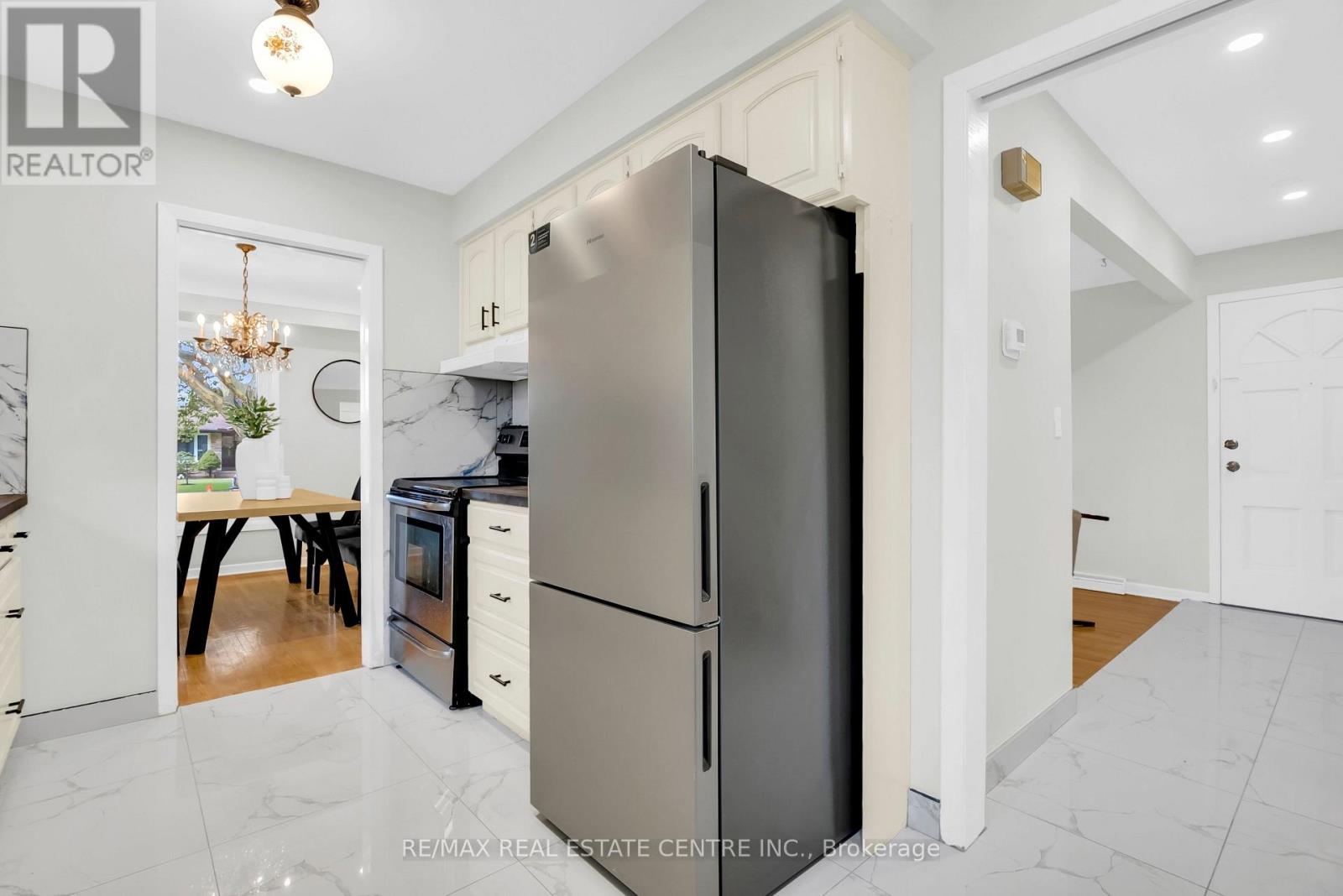 4448 MITCHELL AVENUE - Image 22