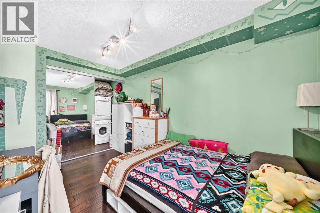 #304 1301 17 Avenue NW - 17