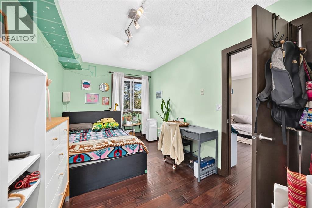 #304 1301 17 Avenue NW - 18