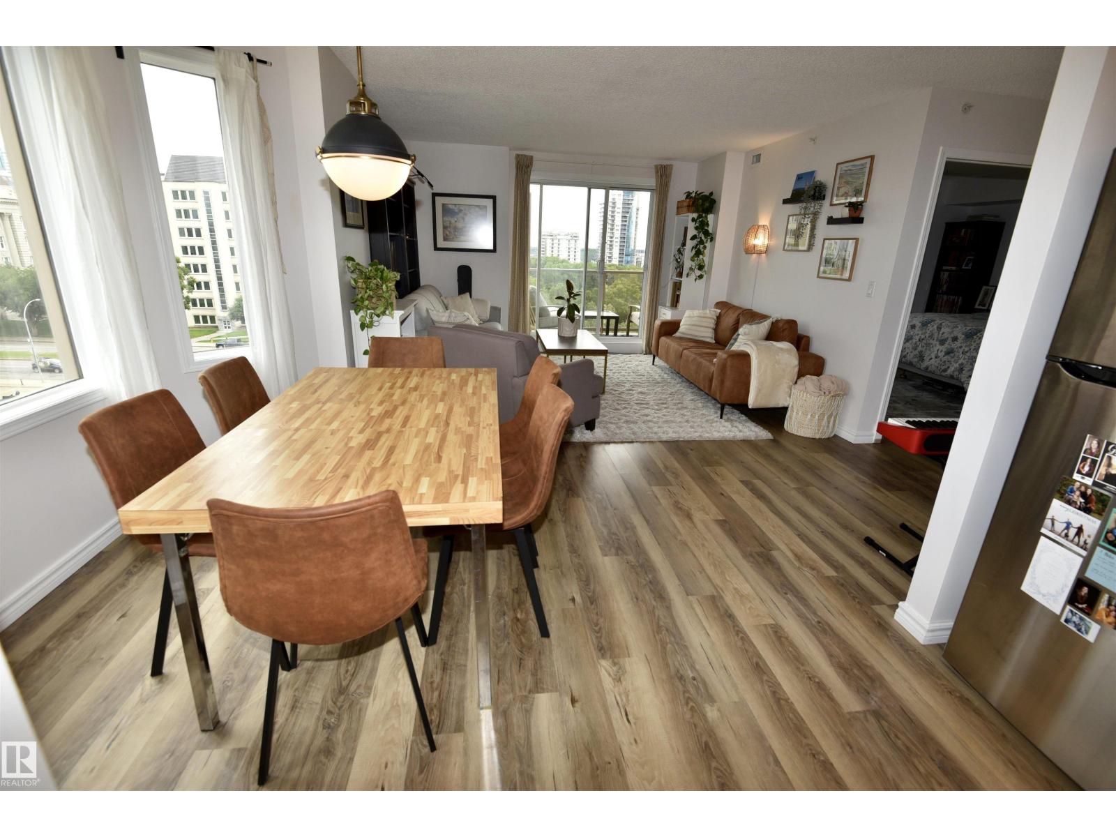 #706 9741 110 ST NW - 5