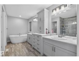 923 174st Sw, Edmonton, AB T6W3V3 Photo 24