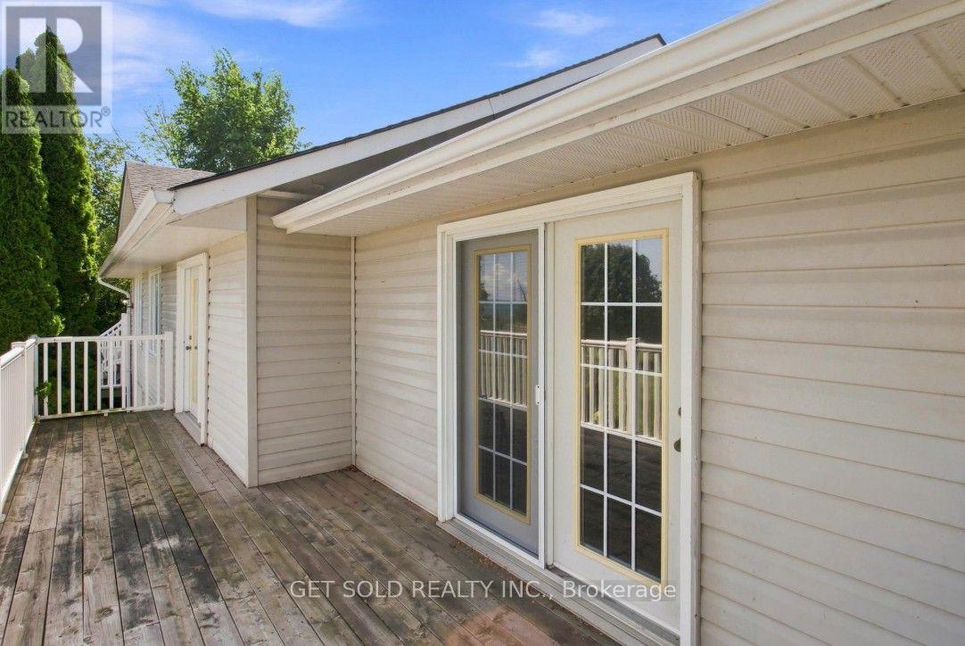 209442 26 HIGHWAY W - Image 8