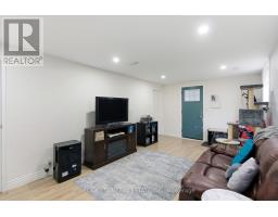 Bsmt - 111 Britten Close, Hamilton, ON L9C4K1 Photo 6
