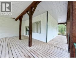 2901 Pinnacles Road, Quesnel, BC V2J7G9 Photo 29