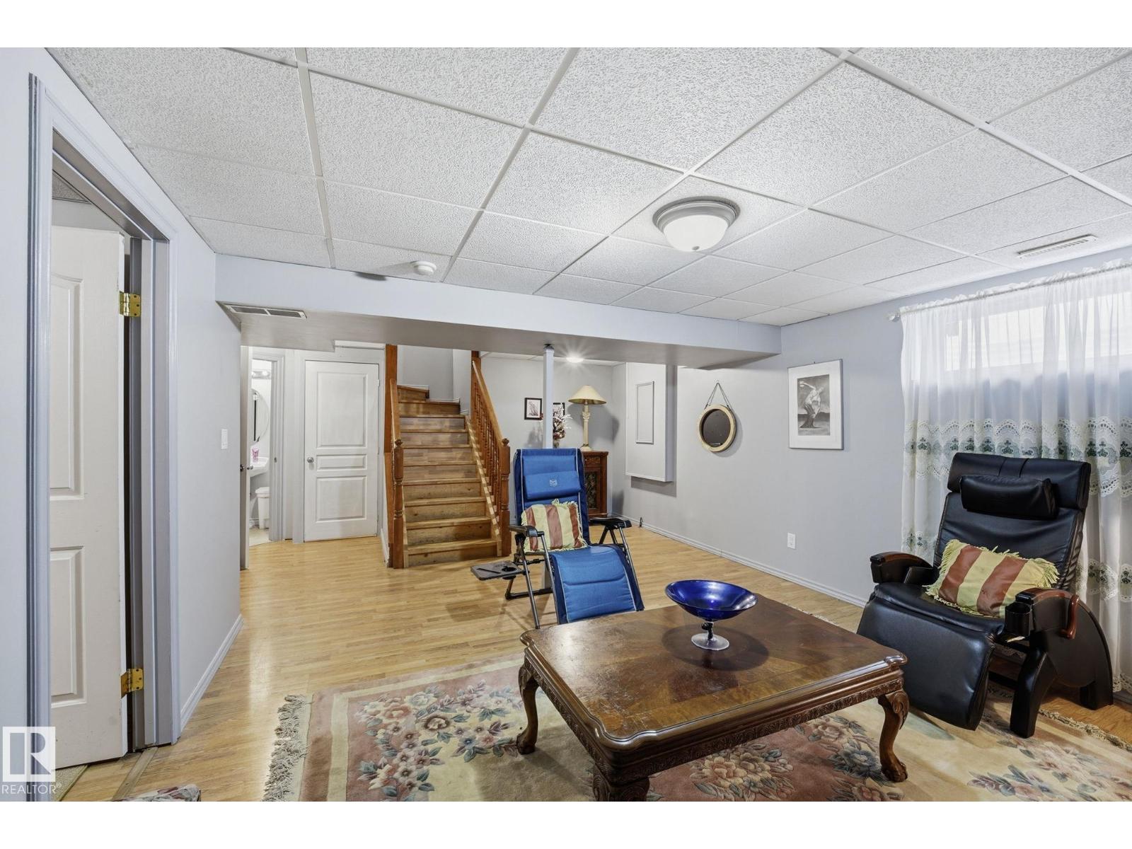 3231 28A Avenue NW - Photo 18