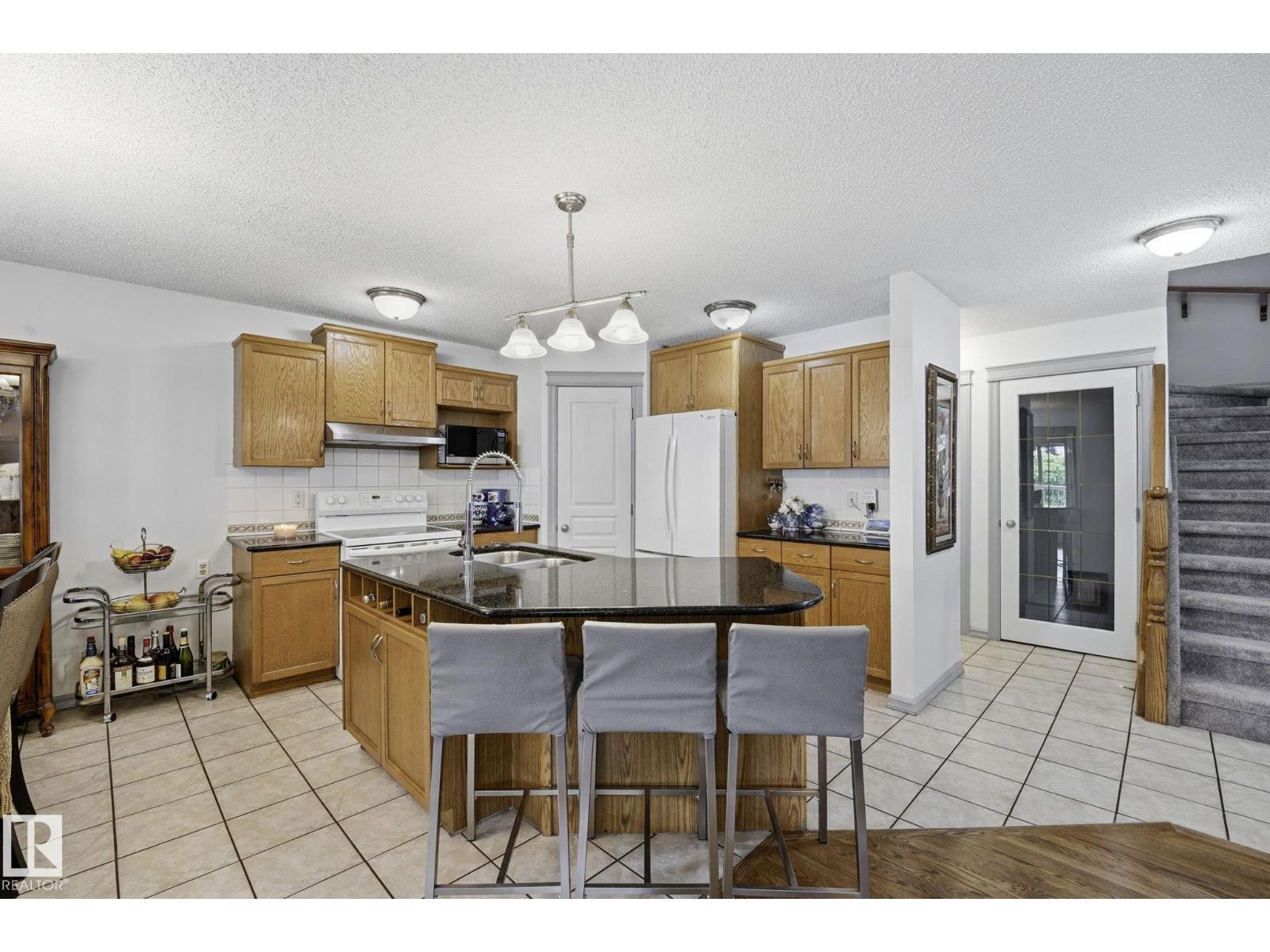 3231 28A Avenue NW - Photo 7
