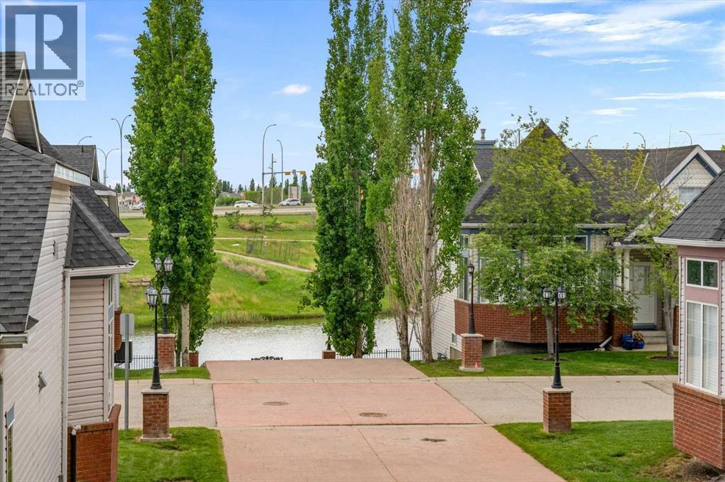 219, 8 Prestwick Pond Terrace SE, McKenzie Towne, Calgary photo 2