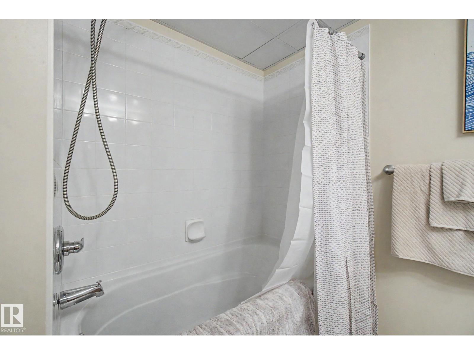807 10319 111 Street NW - Photo 18