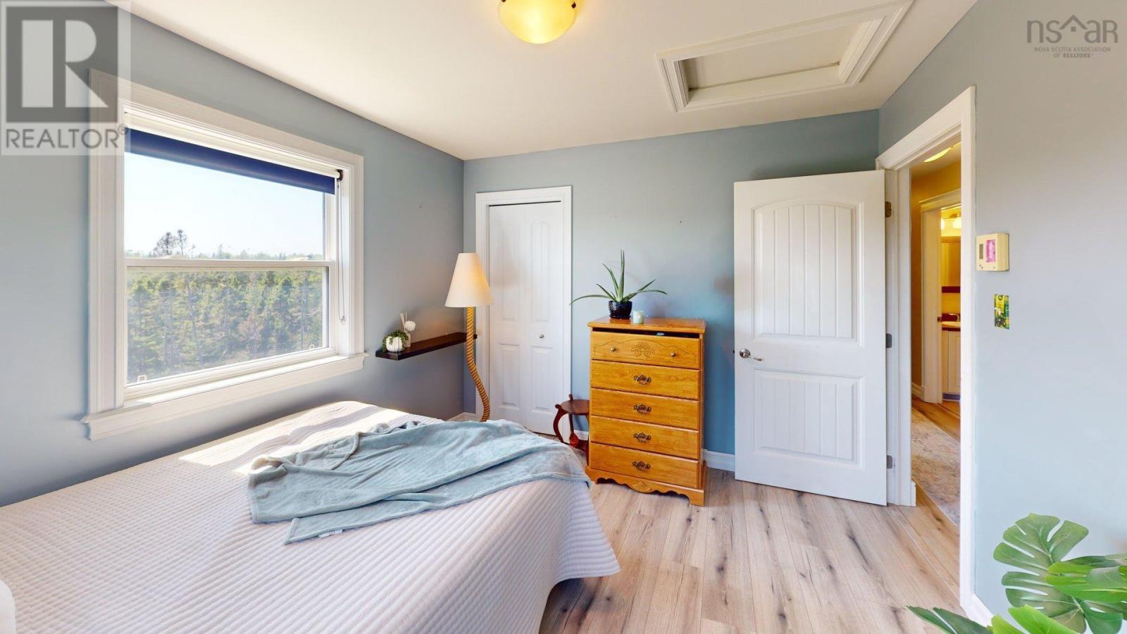 Property 24 of 32 of 121 Greenough Drive
