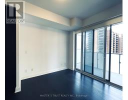 1109 - 1080 Bay Street, Toronto, ON M5S0A6 Photo 8