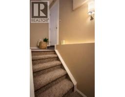 Dining room - 83 Luxstone Crescent Sw, Airdrie, AB T4B2W7 Photo 18