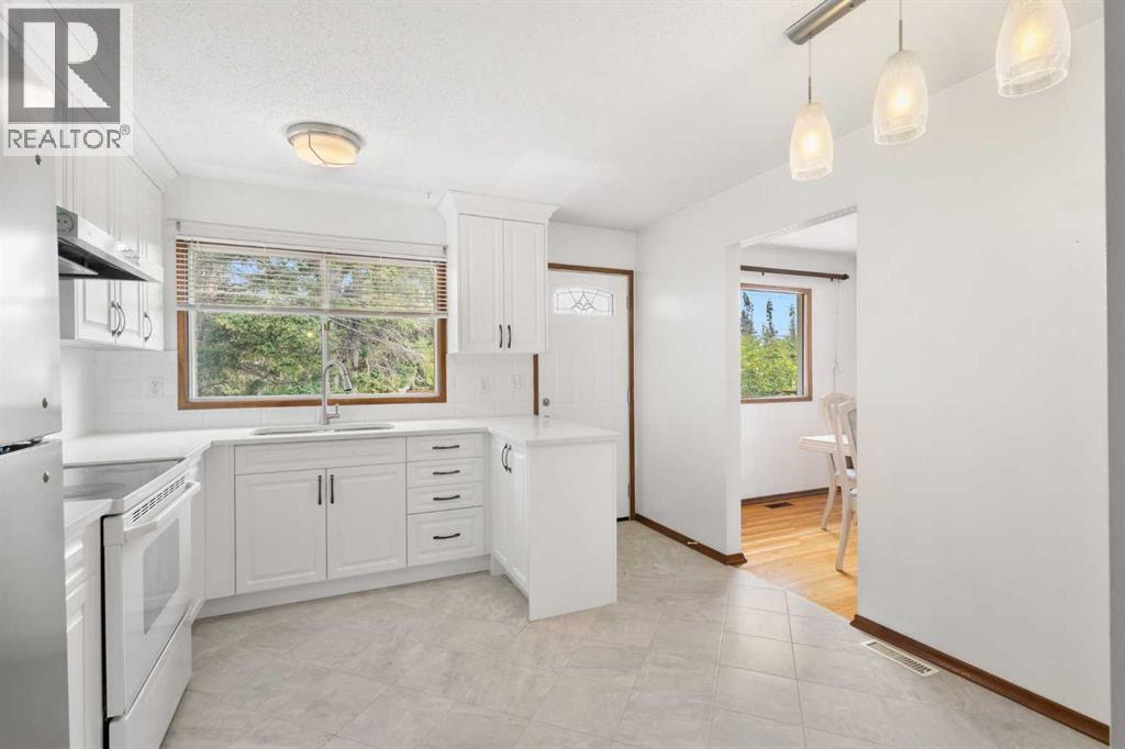 6008 DALGETTY Drive Northwest - Photo 10