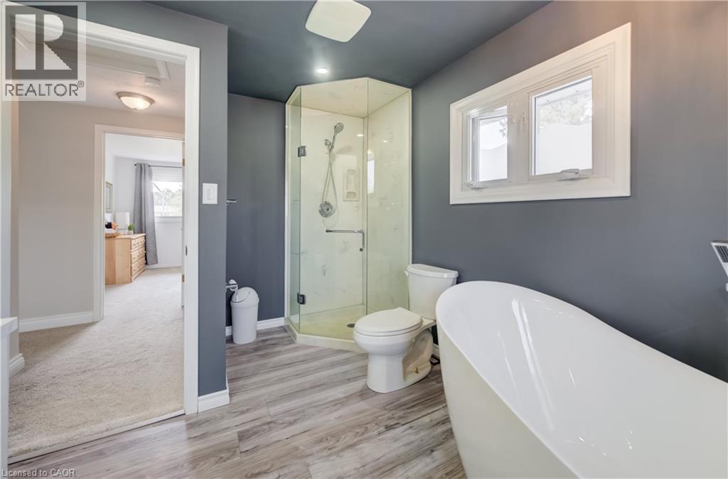 298 CREIGHTON Court - Image 17