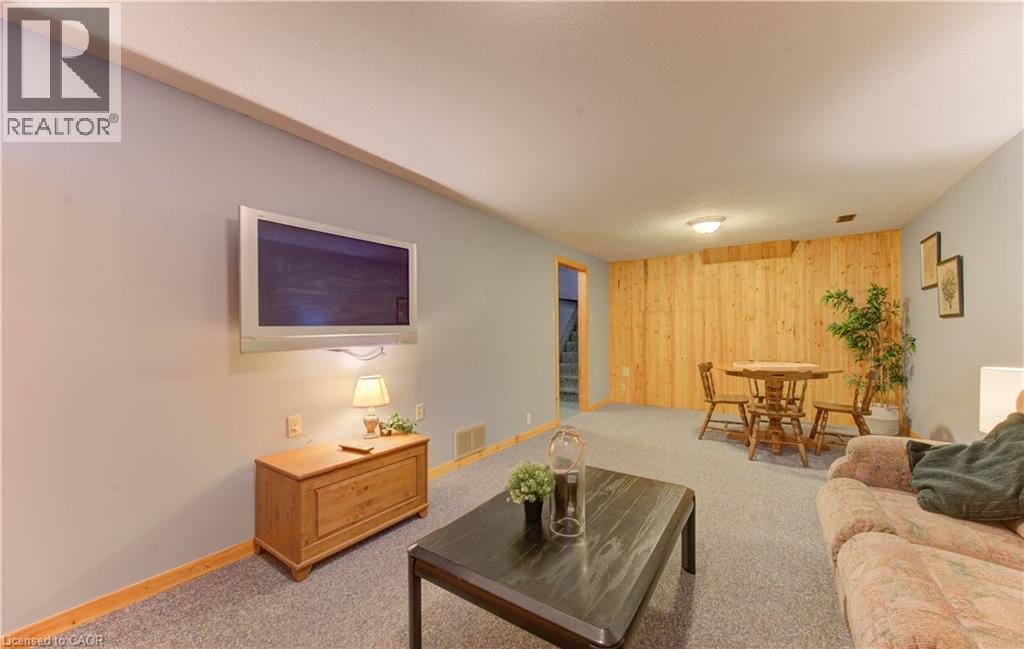 298 CREIGHTON Court - 23