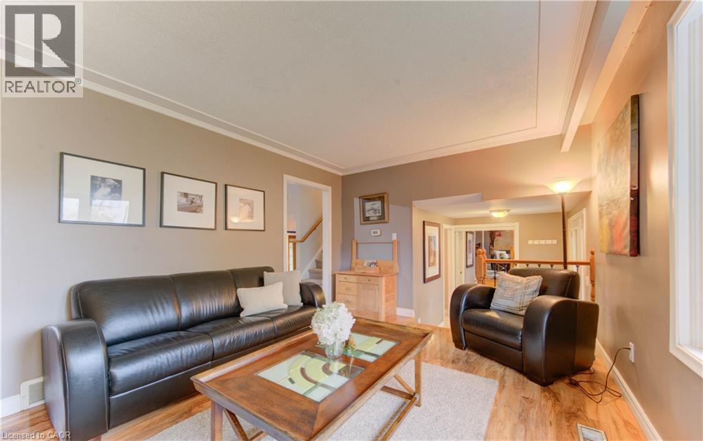 298 CREIGHTON Court - Image 5