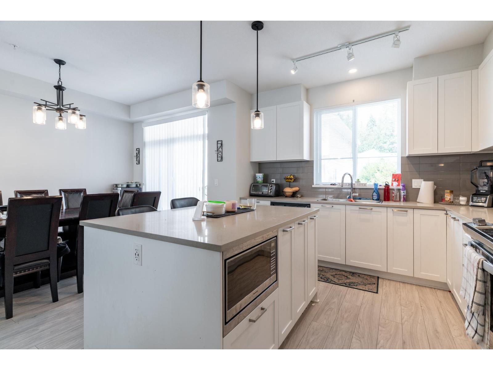 106 8335 NELSON STREET, Mission