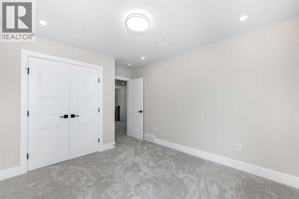 1004 waterford Drive - Image 35