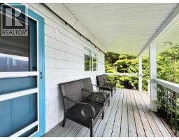 2878 Squirrel Point Road, Lakelse Lake, BC V8G1R1 Photo 16