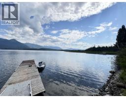 2878 Squirrel Point Road, Lakelse Lake, BC V8G1R1 Photo 32