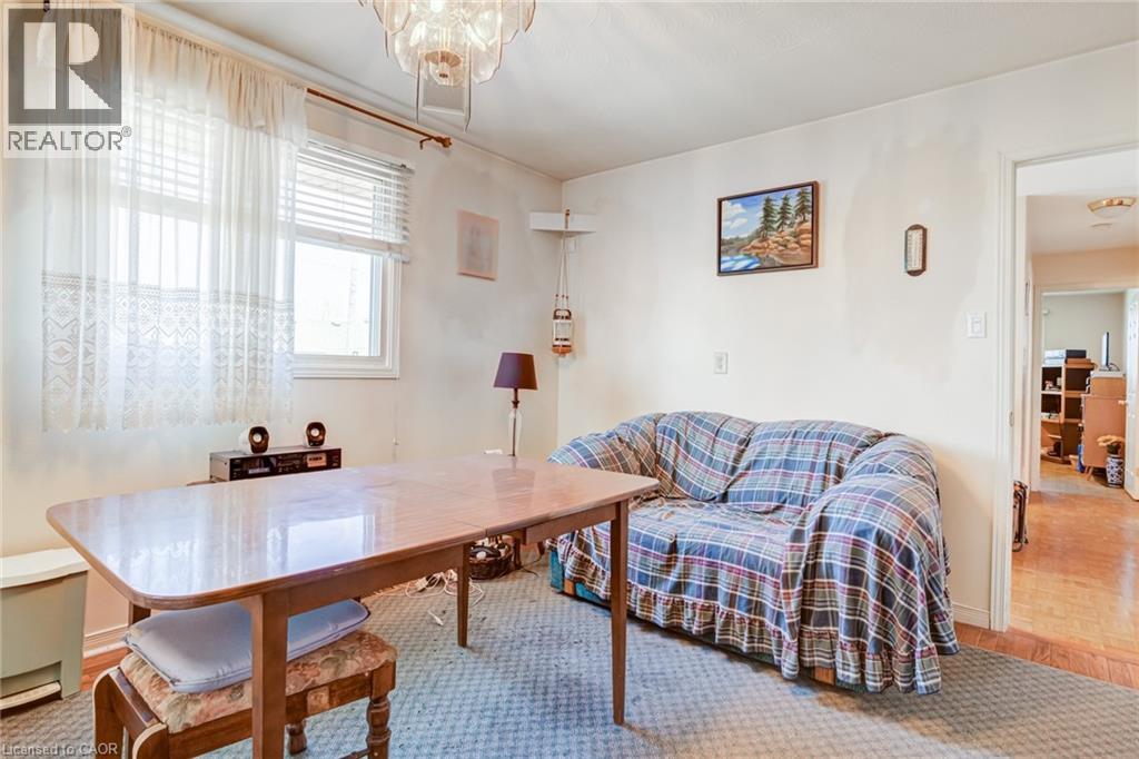 186 ADELINE Avenue - 14