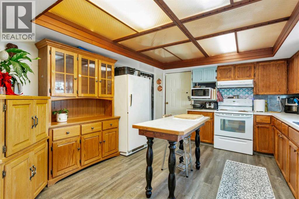 4520 36 Avenue - Photo 16