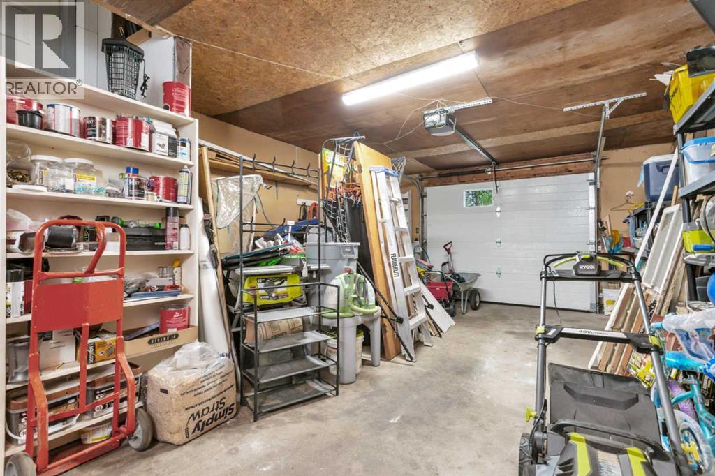 4520 36 Avenue - Photo 40