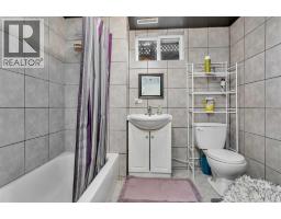 4520 36 Avenue, Ponoka, AB T4J1A2 Photo 37