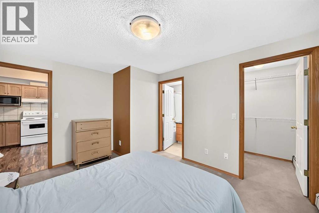 1415 Centre A Street Northeast - Photo 21