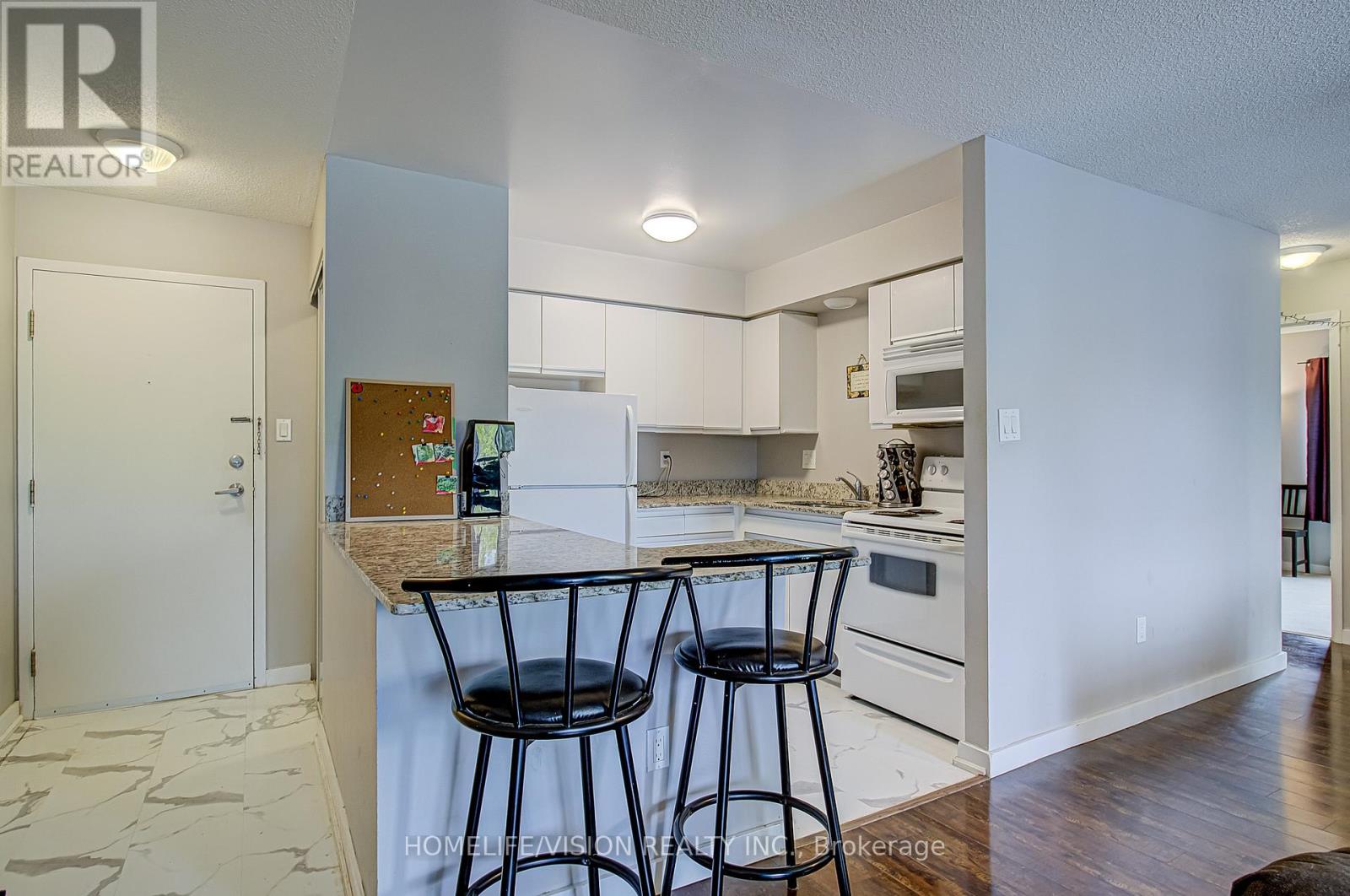 310 - 271 EIWO COURT — photo 3