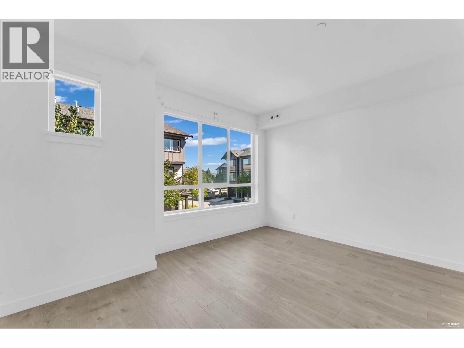 34 4292 WOLF WAY, Tsawwassen