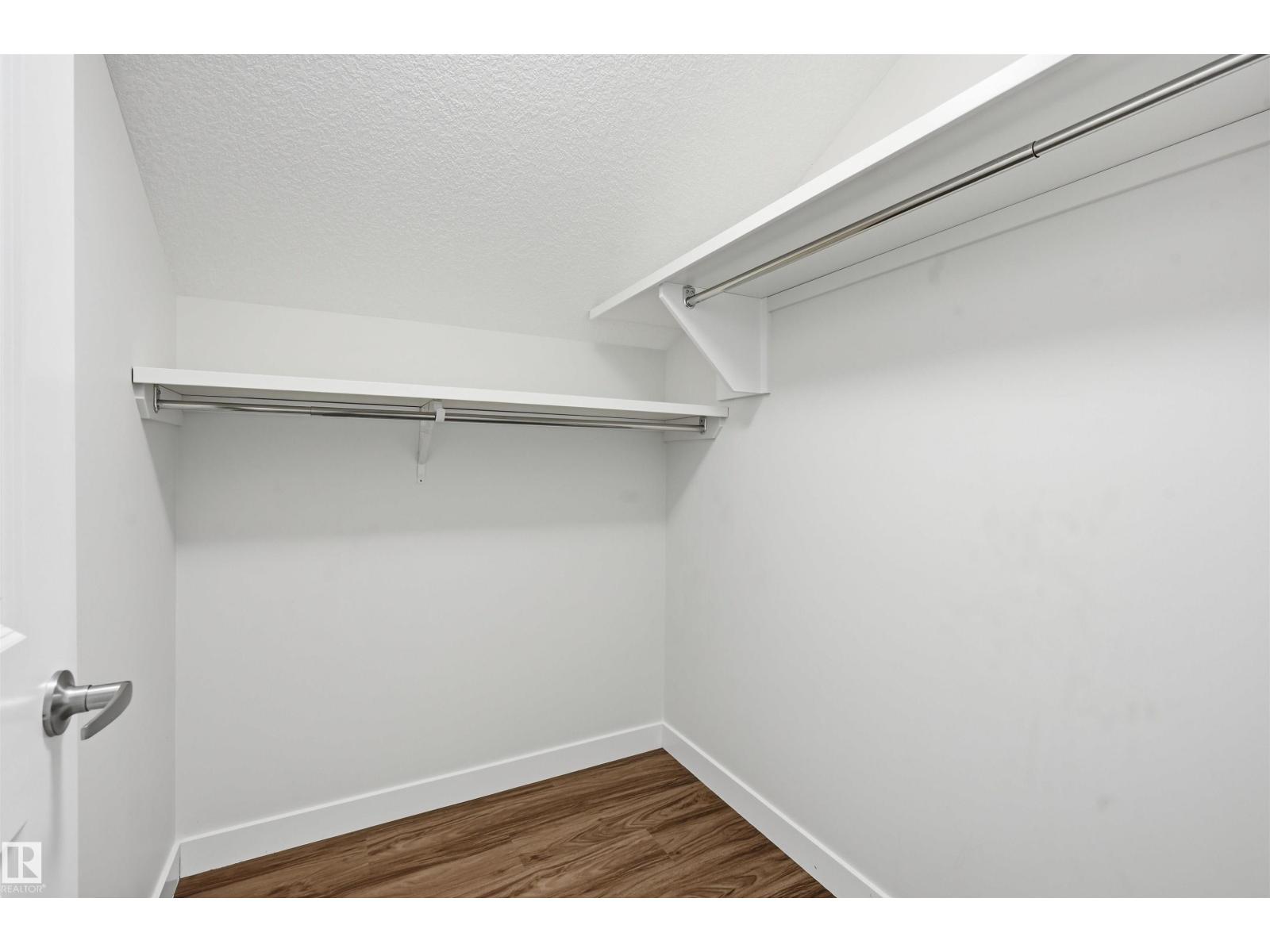 11146 78 Avenue NW - Photo 42