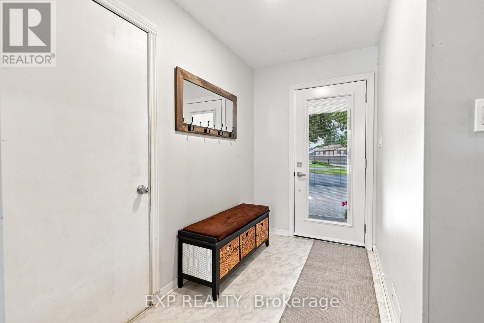 14 APPLE COURT - Image 21