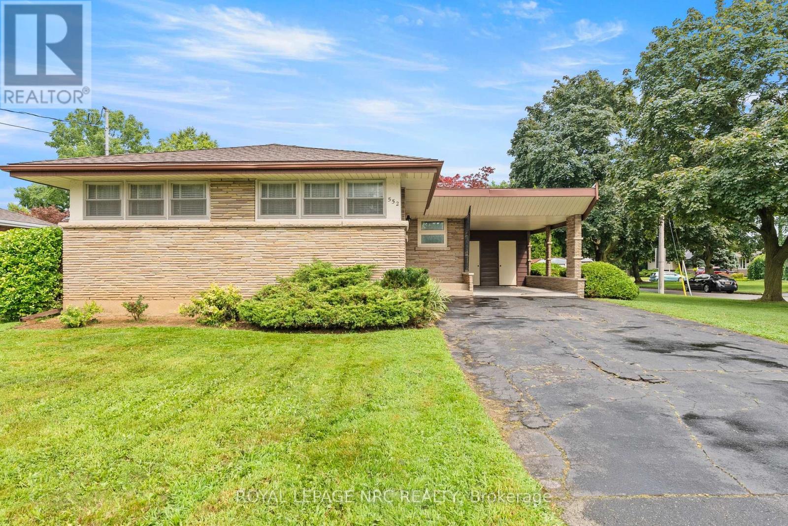 Property for sale at 552 BUNTING ROAD