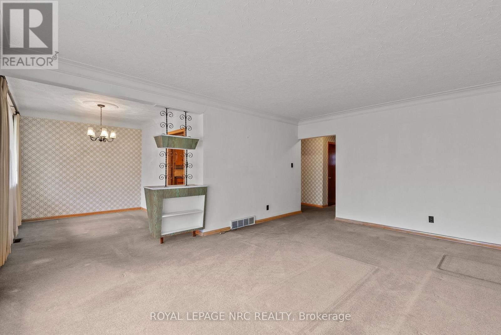 552 BUNTING ROAD - 11