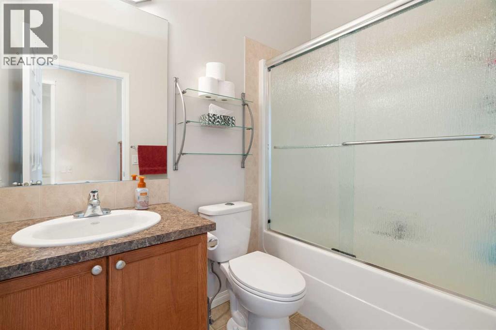818 Copperfield Boulevard SE - 17