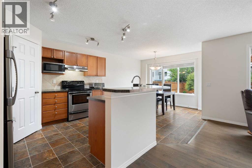 818 Copperfield Boulevard SE - 2