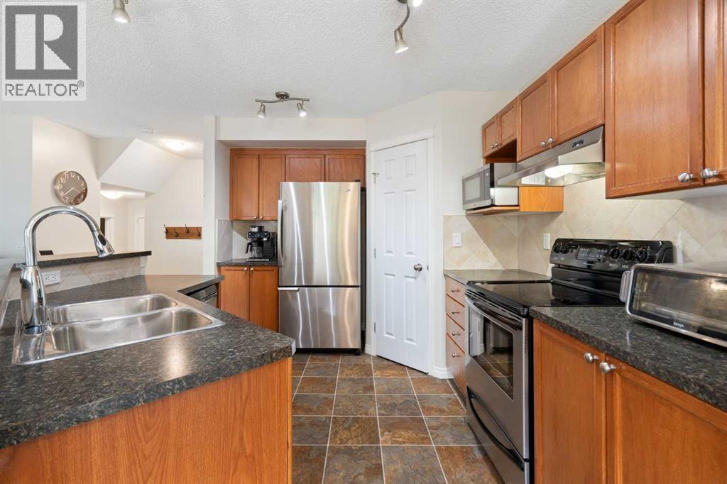 818 Copperfield Boulevard SE - 6