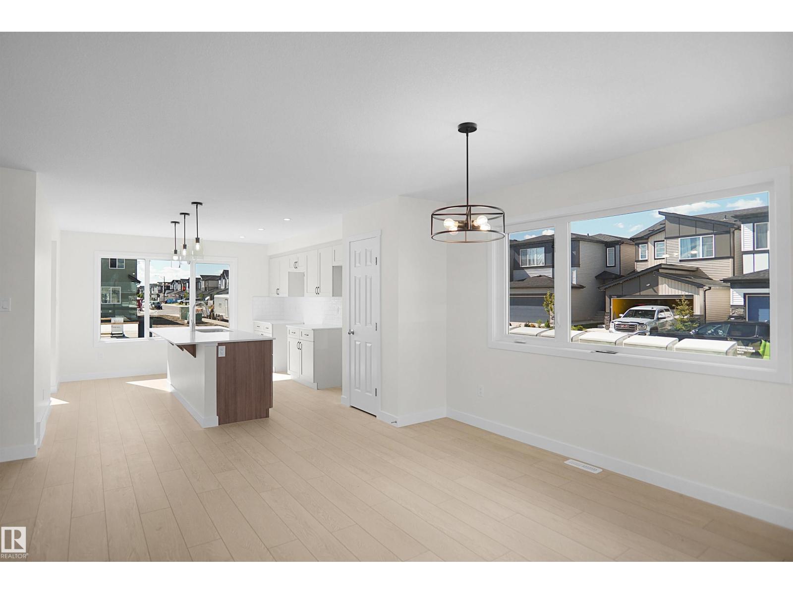 1004 14 Avenue NW - Photo 9