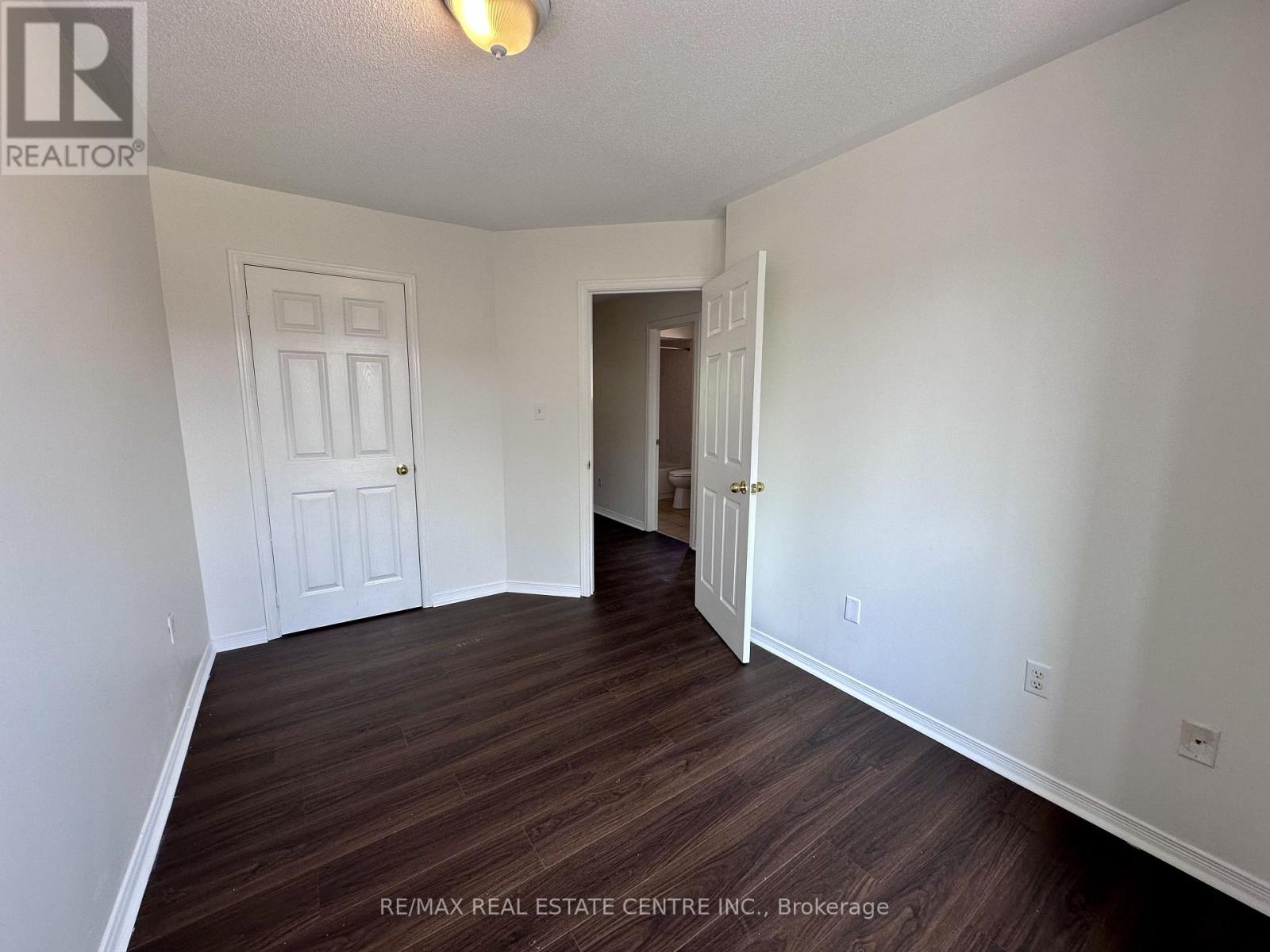 5673 FLORA DRIVE - 16