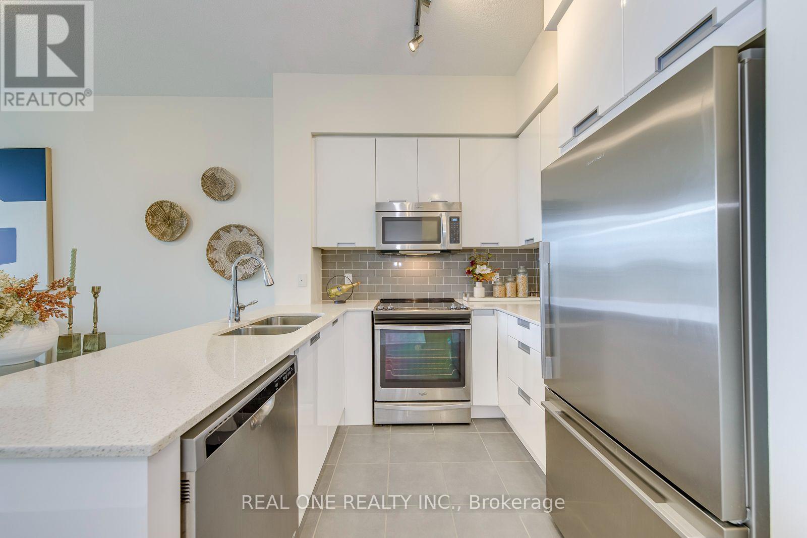 #407 55 EGLINTON AVENUE W - 12