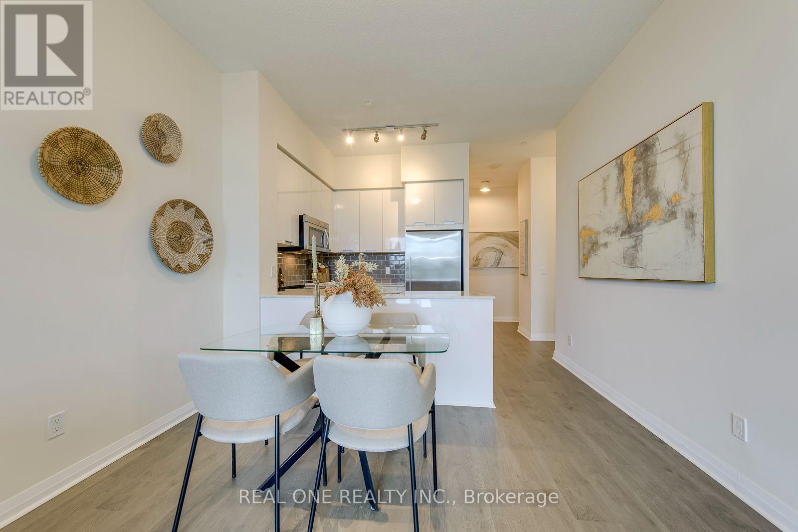 #407 55 EGLINTON AVENUE W - 16