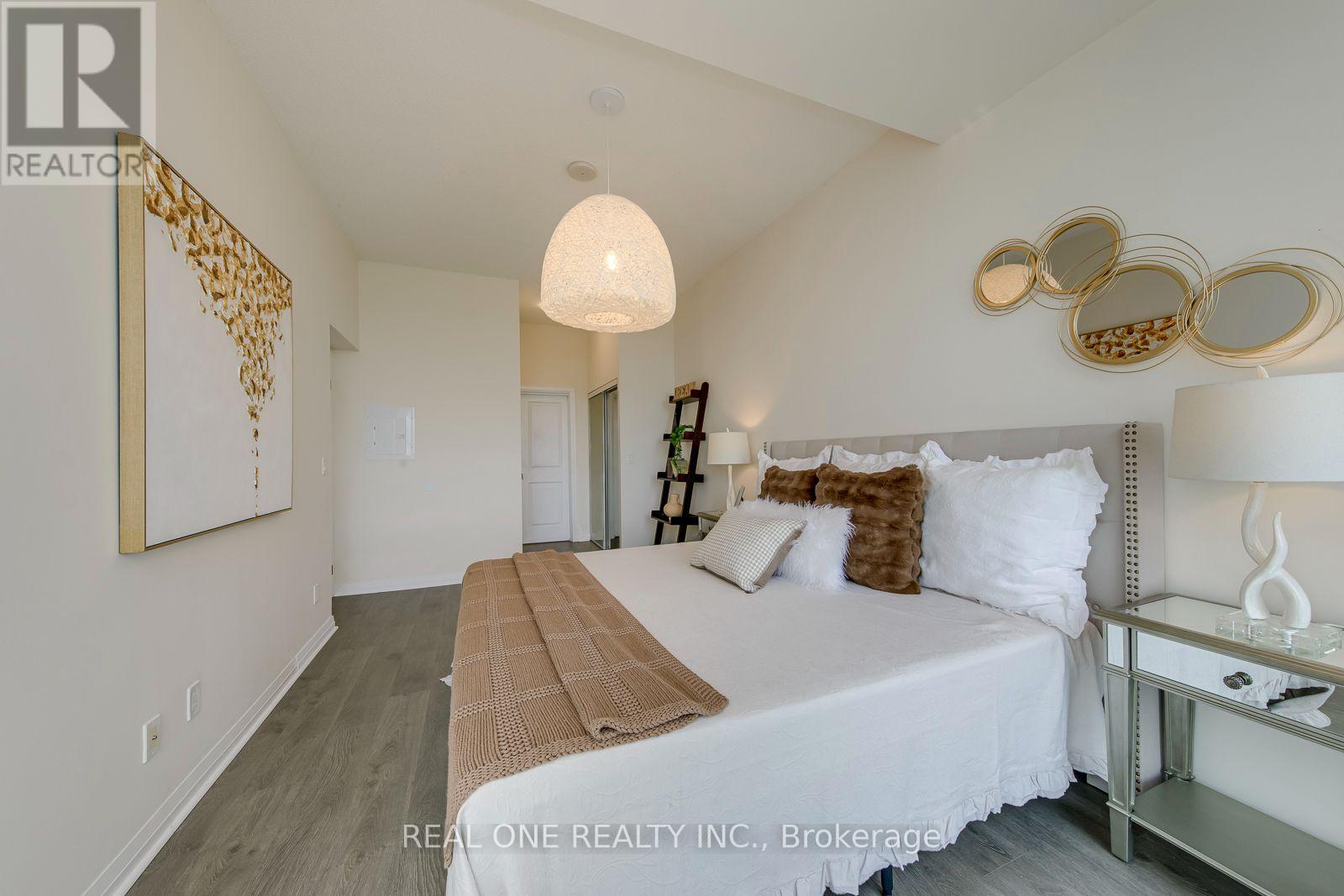 #407 55 EGLINTON AVENUE W - Image 27