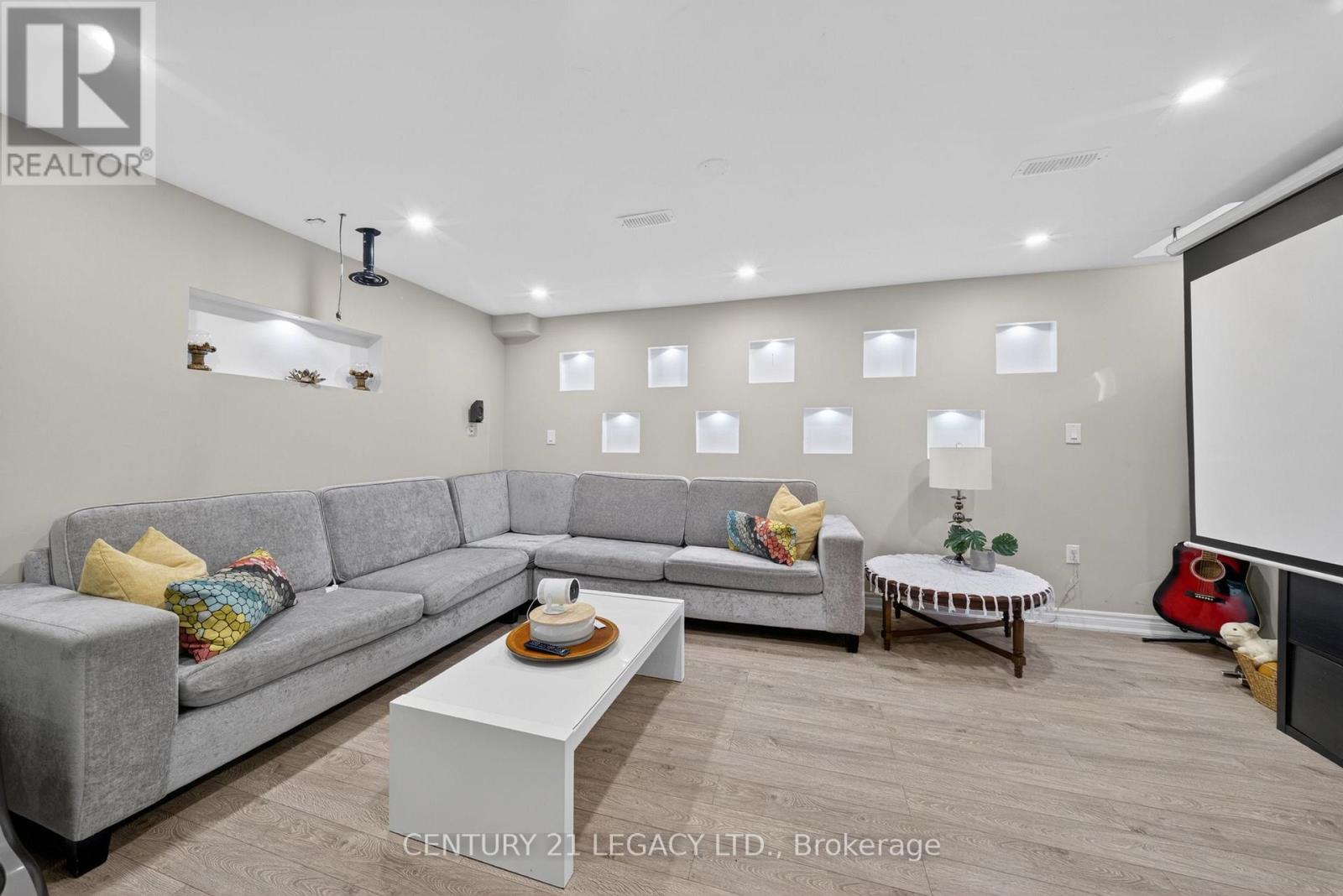 12 ARIA LANE - 37