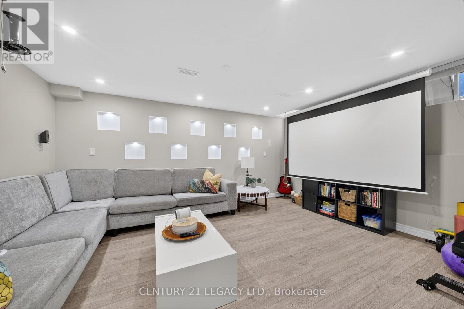 12 ARIA LANE - Image 38
