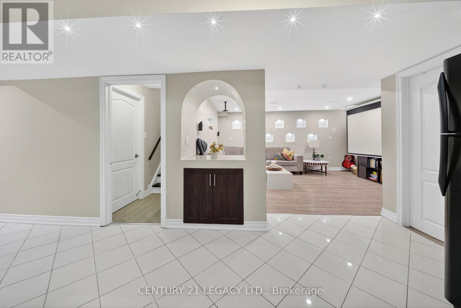 12 ARIA LANE - Image 39