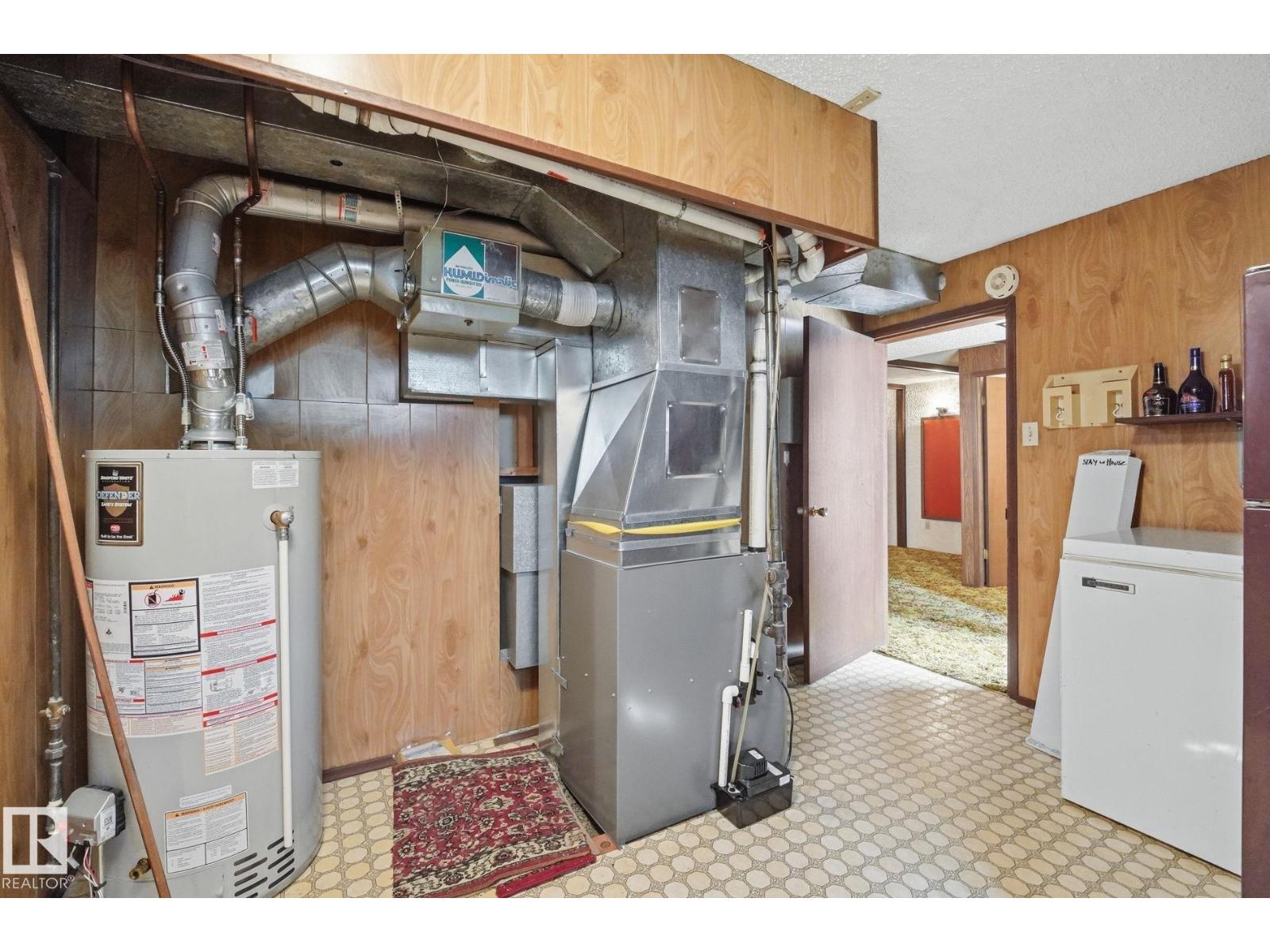 13303 DELWOOD Road NW - Photo 40