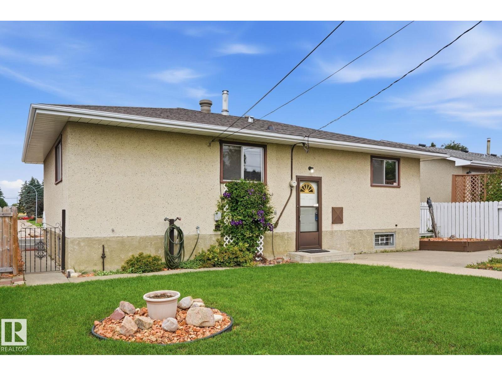 13303 DELWOOD Road NW - Photo 42