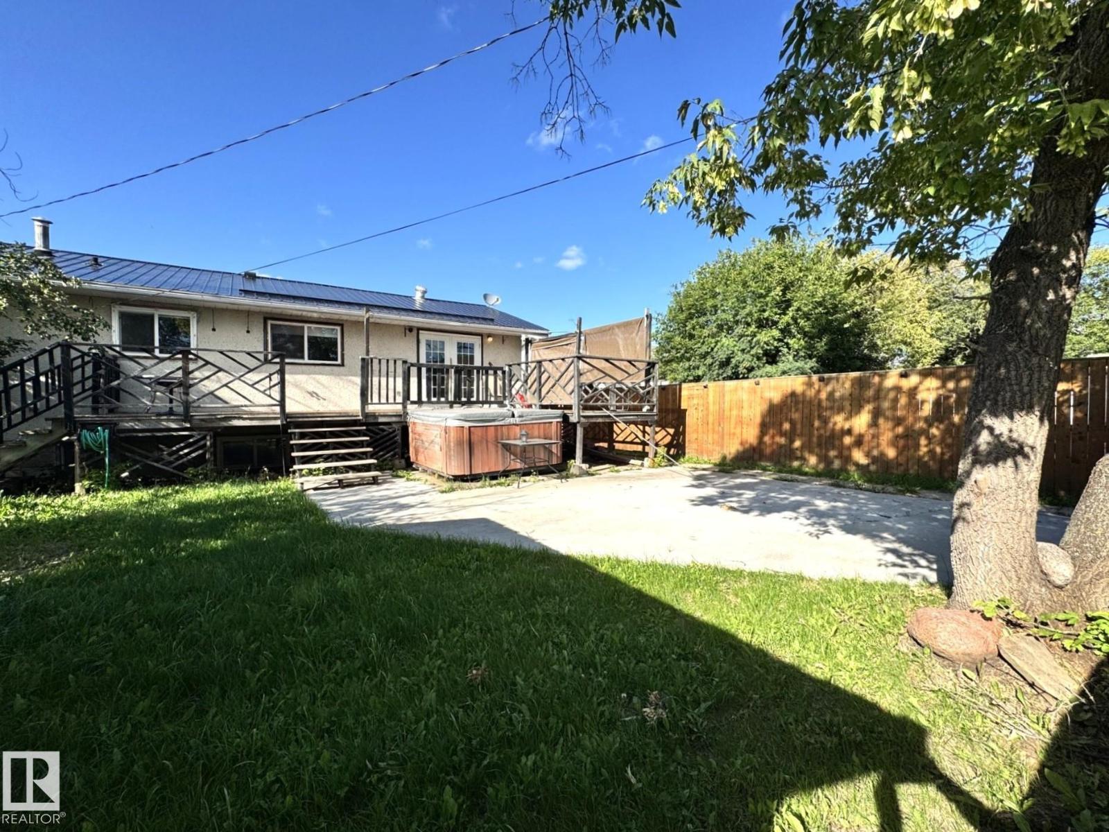 4631 47 AV - Image 52