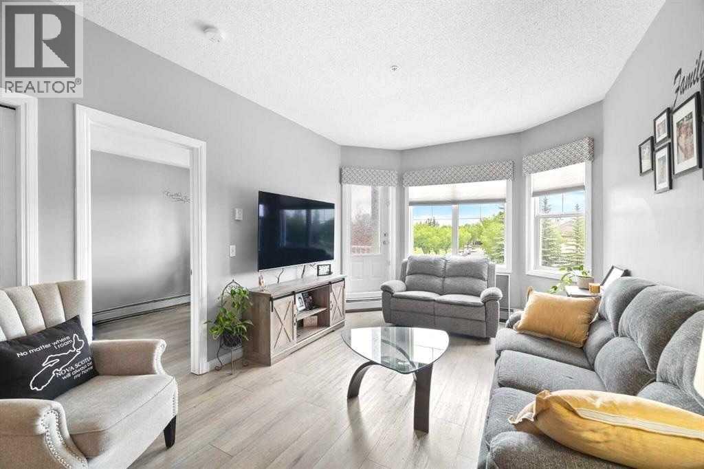 8 Prestwick Pond Terrace Southeast